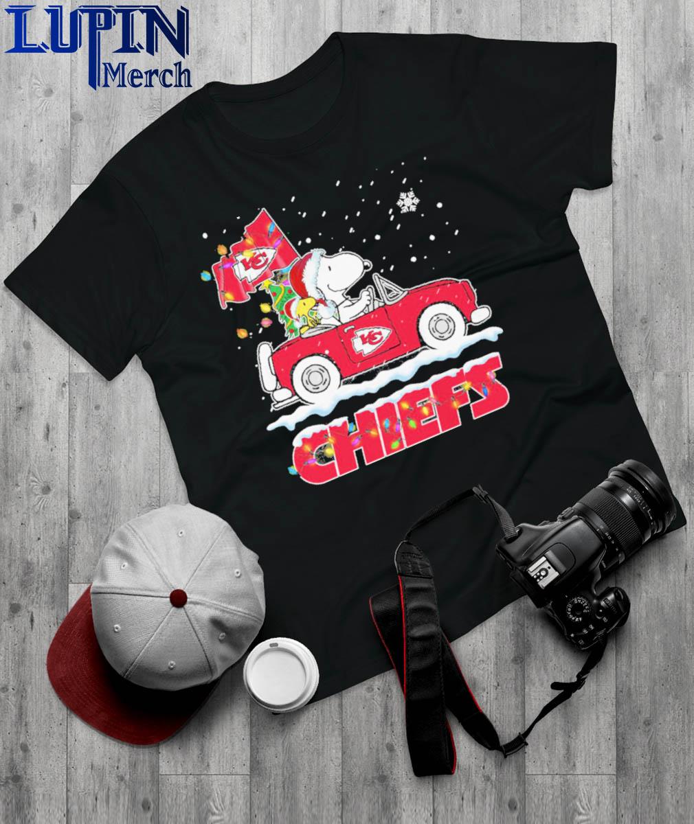 Official Santa Snoopy Peanut driving car Kansas City Chiefs merry christmas shirt